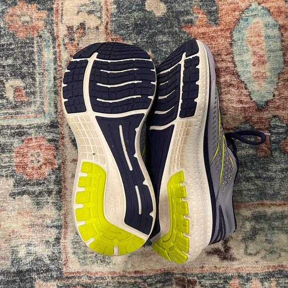 Brooks Women's Glycerin 19 Neutral Running Shoe - Picture 4 of 5